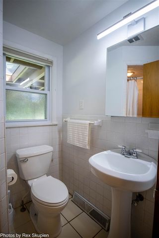 521 E Pine Street, Fremont, MI 49412