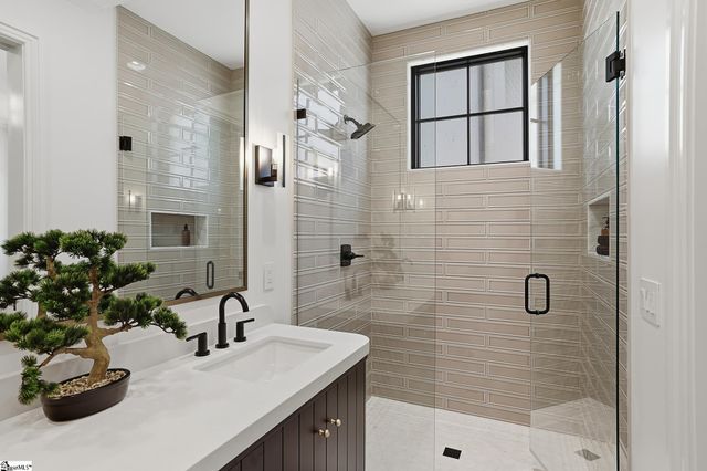 101 Sherwood Street Unit 100, Greenville, SC 29601