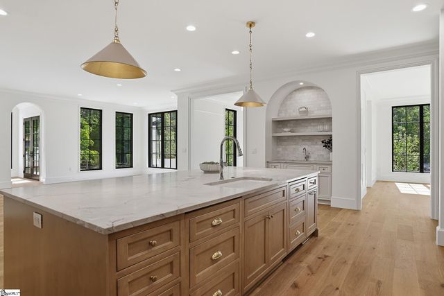 101 Sherwood Street Unit 100, Greenville, SC 29601
