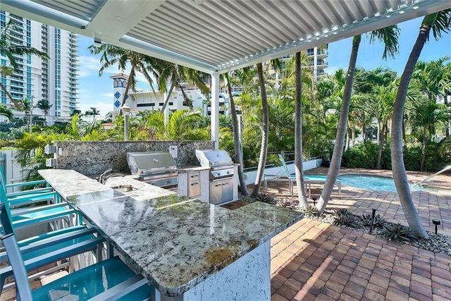 77 S BIRCH Road 15C, Fort Lauderdale, FL 33316
