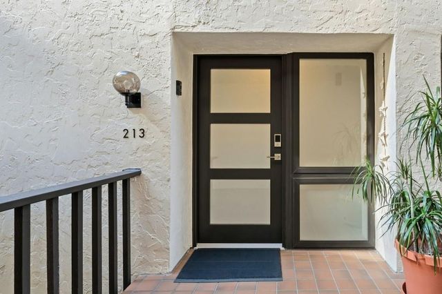 2055 GULF OF MEXICO DRIVE G2-213, Longboat Key, FL 34228