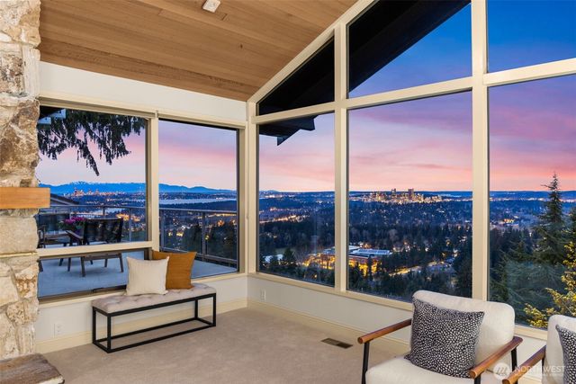 14108 SE 44th Street, Bellevue, WA 98006