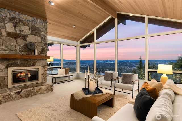 14108 SE 44th Street, Bellevue, WA 98006