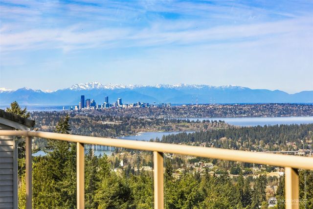 14108 SE 44th Street, Bellevue, WA 98006