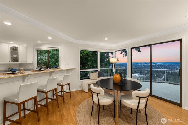 14108 SE 44th Street, Bellevue, WA 98006