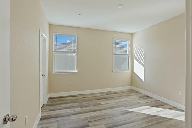 2705 Enslen Ave, Lathrop, CA 95330