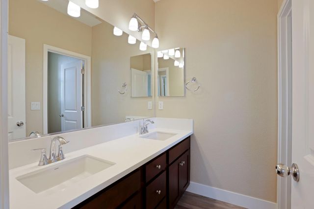 2705 Enslen Ave, Lathrop, CA 95330