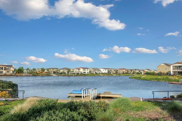 2705 Enslen Ave, Lathrop, CA 95330