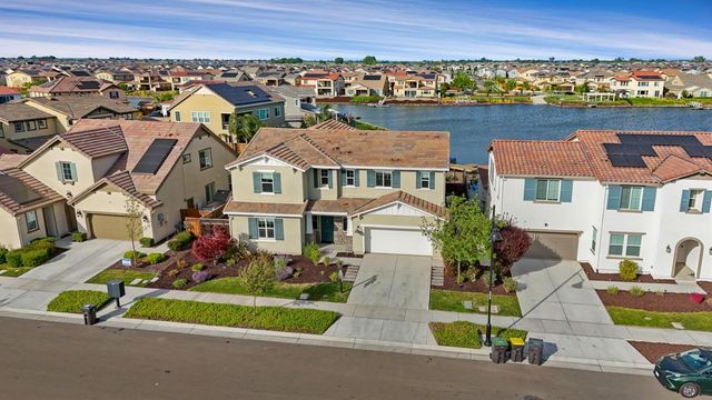 2705 Enslen Ave, Lathrop, CA 95330