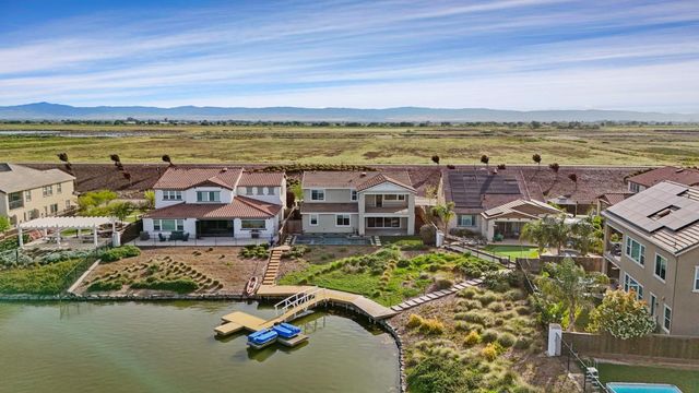 2705 Enslen Ave, Lathrop, CA 95330