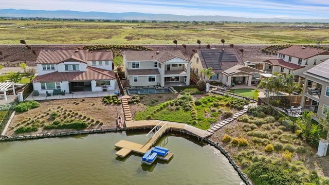 2705 Enslen Ave, Lathrop, CA 95330