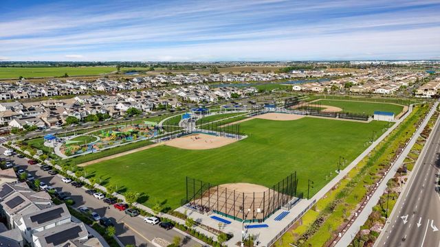 2705 Enslen Ave, Lathrop, CA 95330