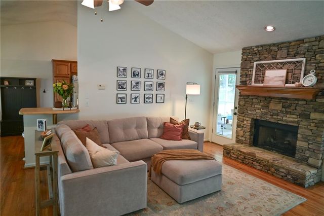 307 Rockland Way, Lawrenceville, GA 30046
