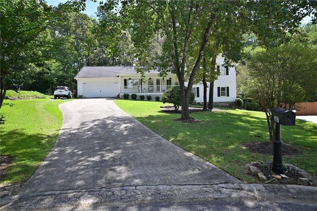 307 Rockland Way, Lawrenceville, GA 30046