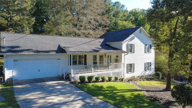 307 Rockland Way, Lawrenceville, GA 30046