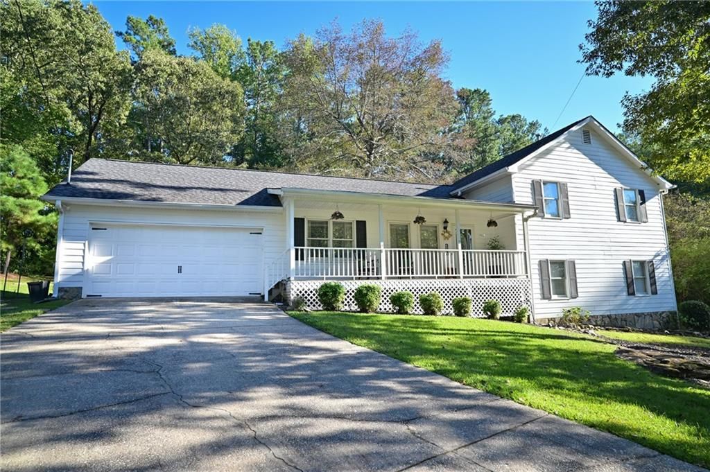 307 Rockland Way, Lawrenceville, GA 30046