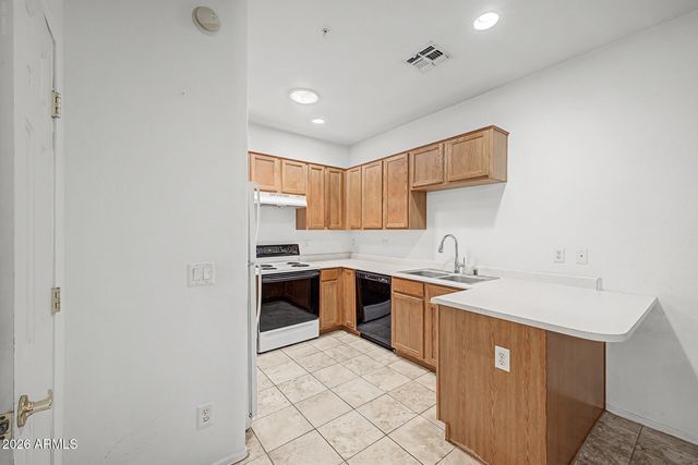 8800 N 107TH Avenue 67, Peoria, AZ 85345