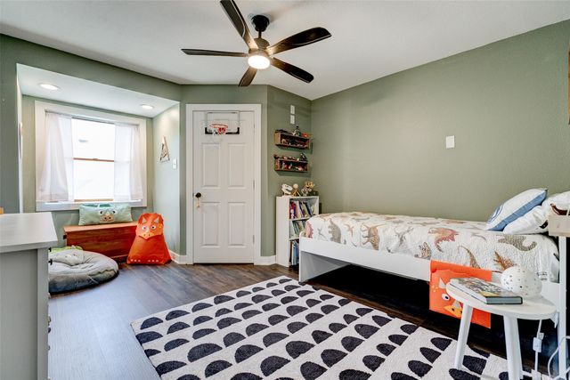 400 Percival Avenue, Dallas Center, IA 50063