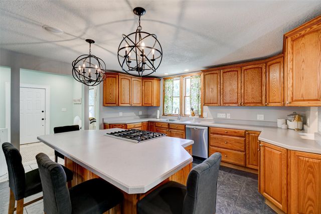 400 Percival Avenue, Dallas Center, IA 50063