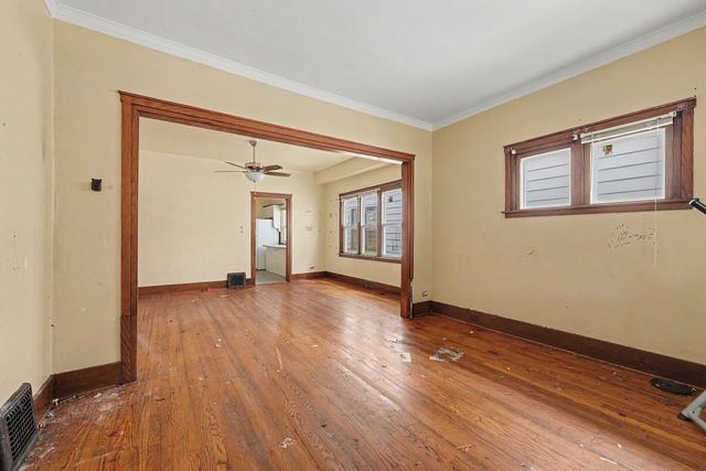 595 FORSYTHE Avenue, Calumet City, IL 60409