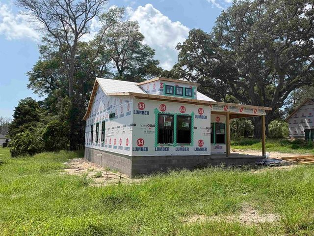 4362 Ellis Ave., Little River, SC 29566