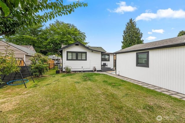 427 25th Avenue, Longview, WA 98632