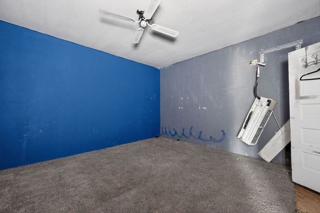 919 Wayne Street, Dallas, TX 75223