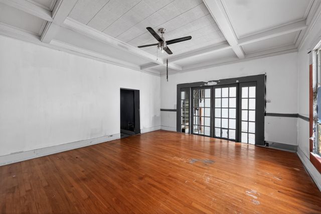 919 Wayne Street, Dallas, TX 75223