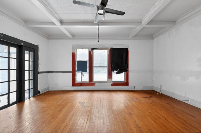 919 Wayne Street, Dallas, TX 75223