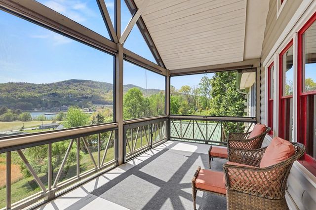 1930 Lakeview Summit Drive, Young Harris, GA 30582