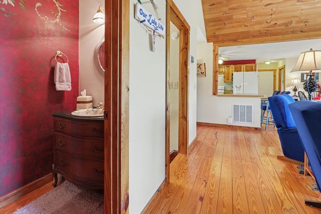 1930 Lakeview Summit Drive, Young Harris, GA 30582