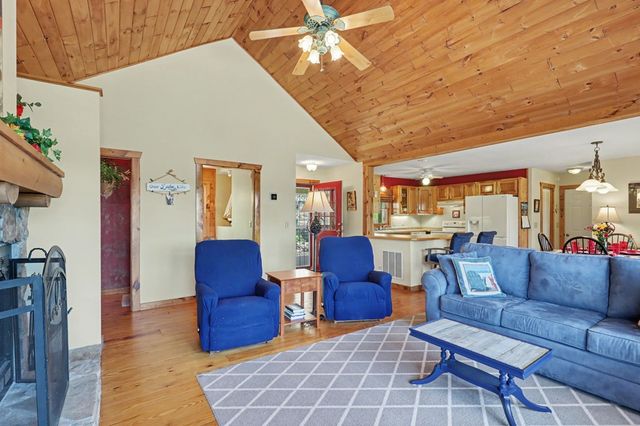 1930 Lakeview Summit Drive, Young Harris, GA 30582