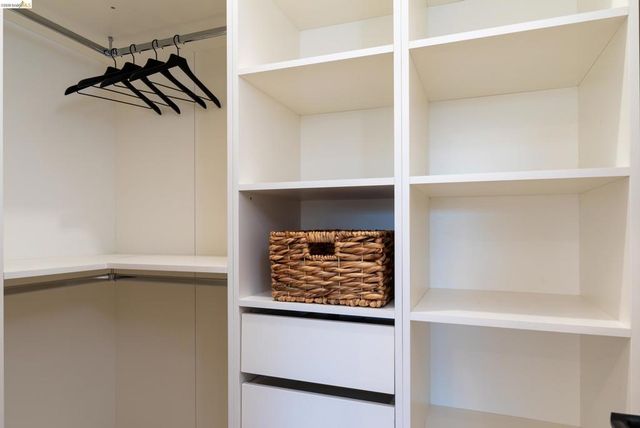 1705 Russell St, Berkeley, CA 94703