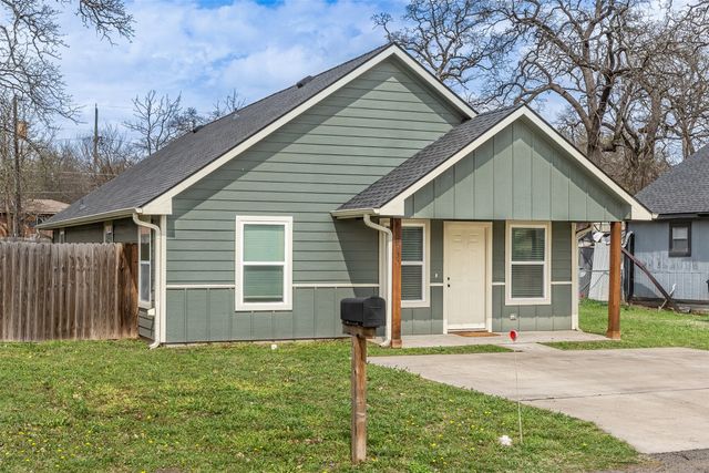 933 Rice Street, Denison, TX 75020
