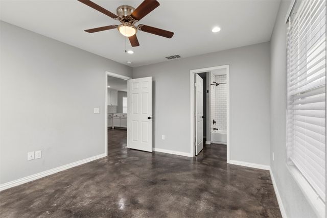 933 Rice Street, Denison, TX 75020