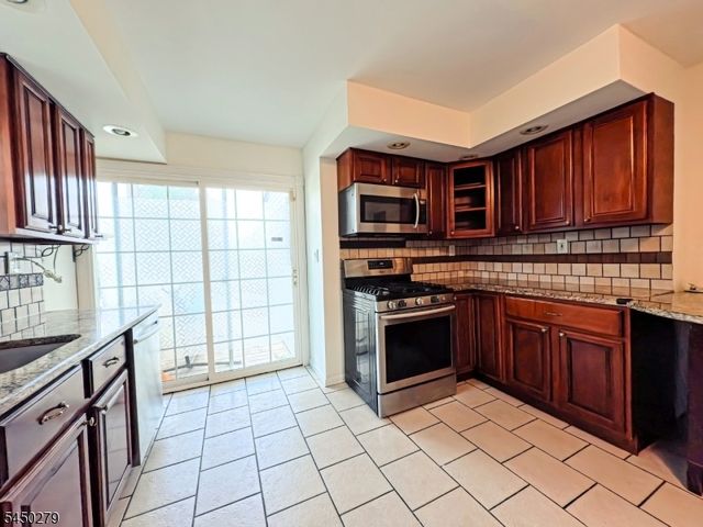 621 Palisade Rd, Union Twp., NJ 07083