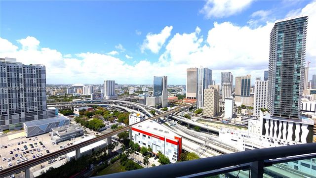 350 S Miami Ave 2813, Miami, FL 33130