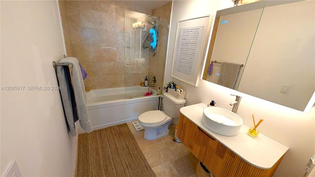 350 S Miami Ave 2813, Miami, FL 33130