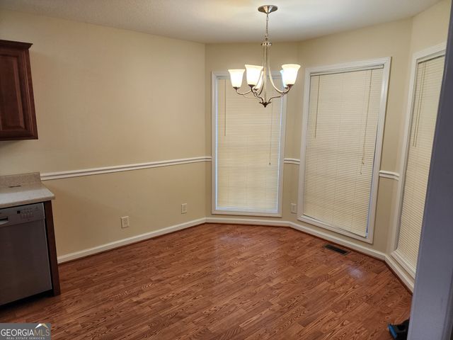 70 GOLDEN OAKS Drive, Hartwell, GA 30643