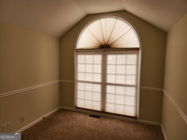 70 GOLDEN OAKS Drive, Hartwell, GA 30643