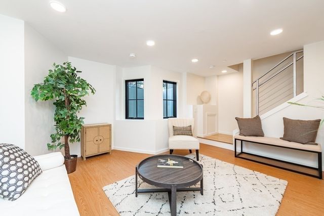 66 Hurley 1, Cambridge, MA 02141
