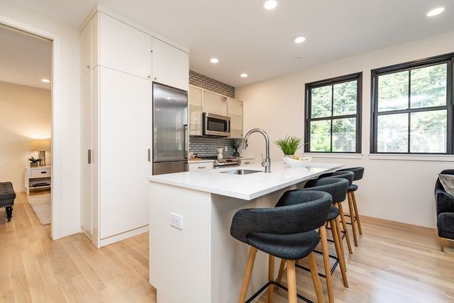 66 Hurley 1, Cambridge, MA 02141