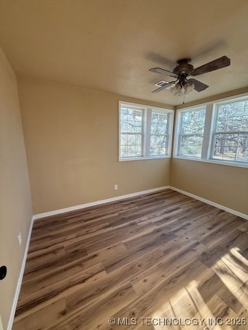 605 W Main Street, Vian, OK 74962