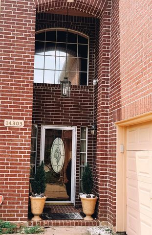14303 S Vistaglen Loop, Houston, TX 77084
