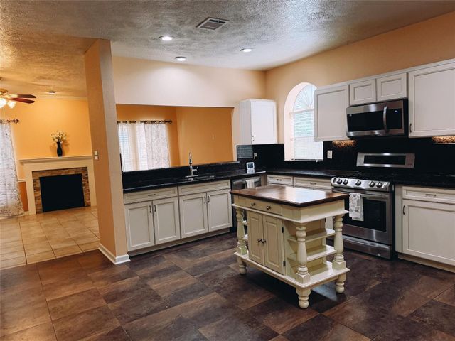 14303 S Vistaglen Loop, Houston, TX 77084