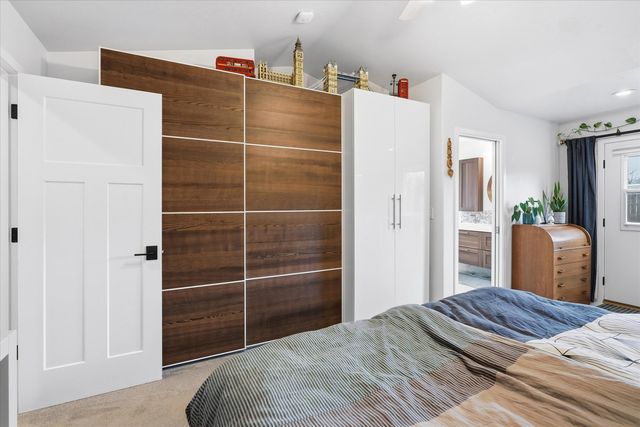 2074 SE Kayleigh Way, Grants Pass, OR 97526