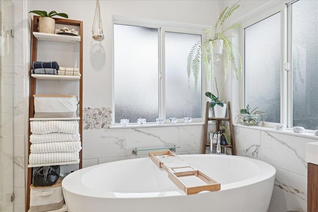 2074 SE Kayleigh Way, Grants Pass, OR 97526