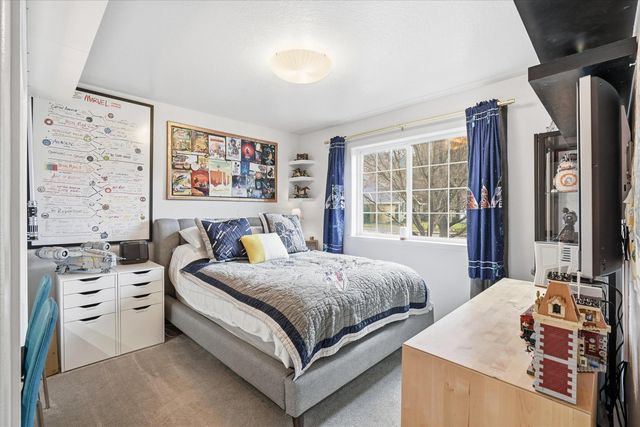 2074 SE Kayleigh Way, Grants Pass, OR 97526