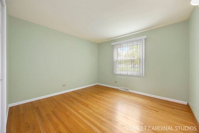 940 S Villa Avenue, Villa Park, IL 60181