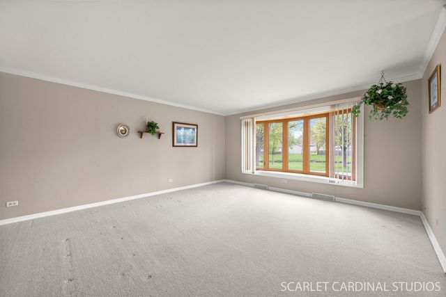 940 S Villa Avenue, Villa Park, IL 60181